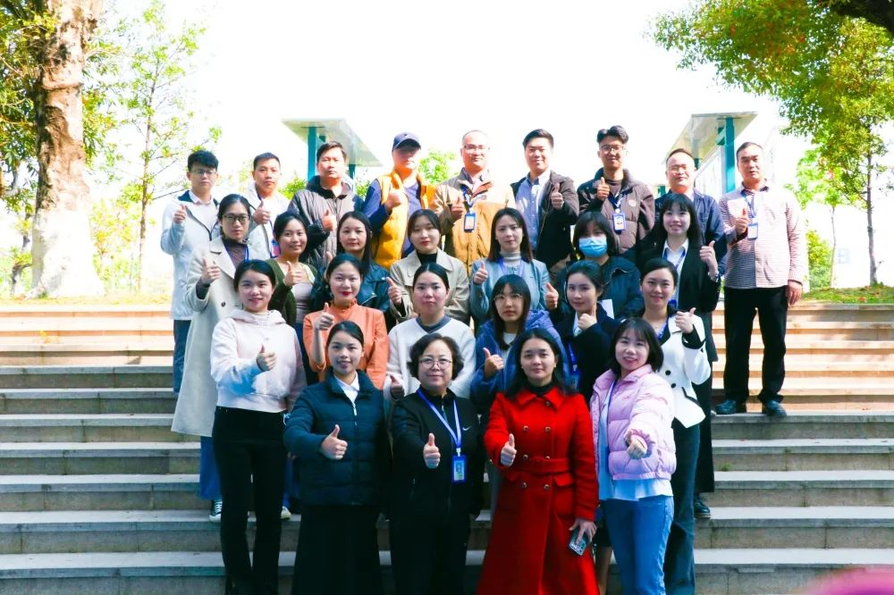 商贸服务系(图1)