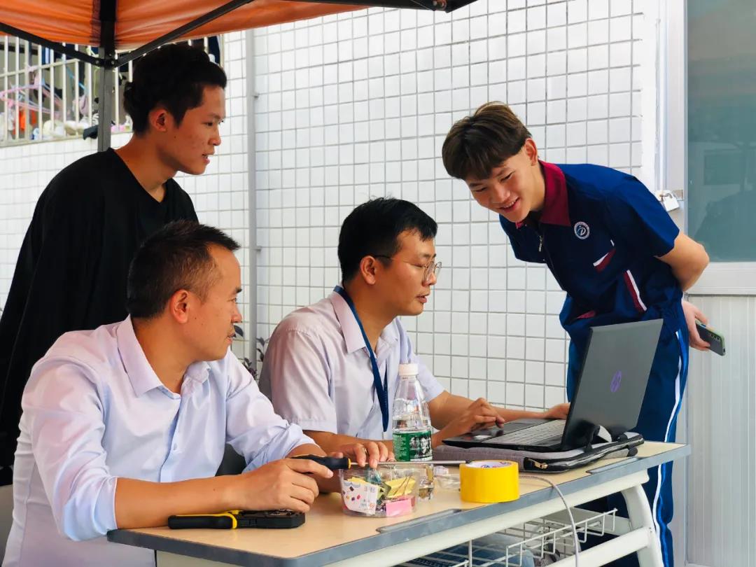 信息艺术系(图3)