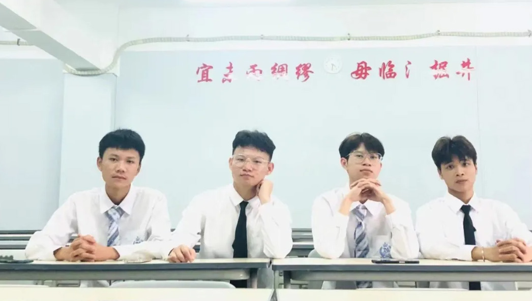 学校之光│麦书豪：向着闪耀的星辰奔跑吧！